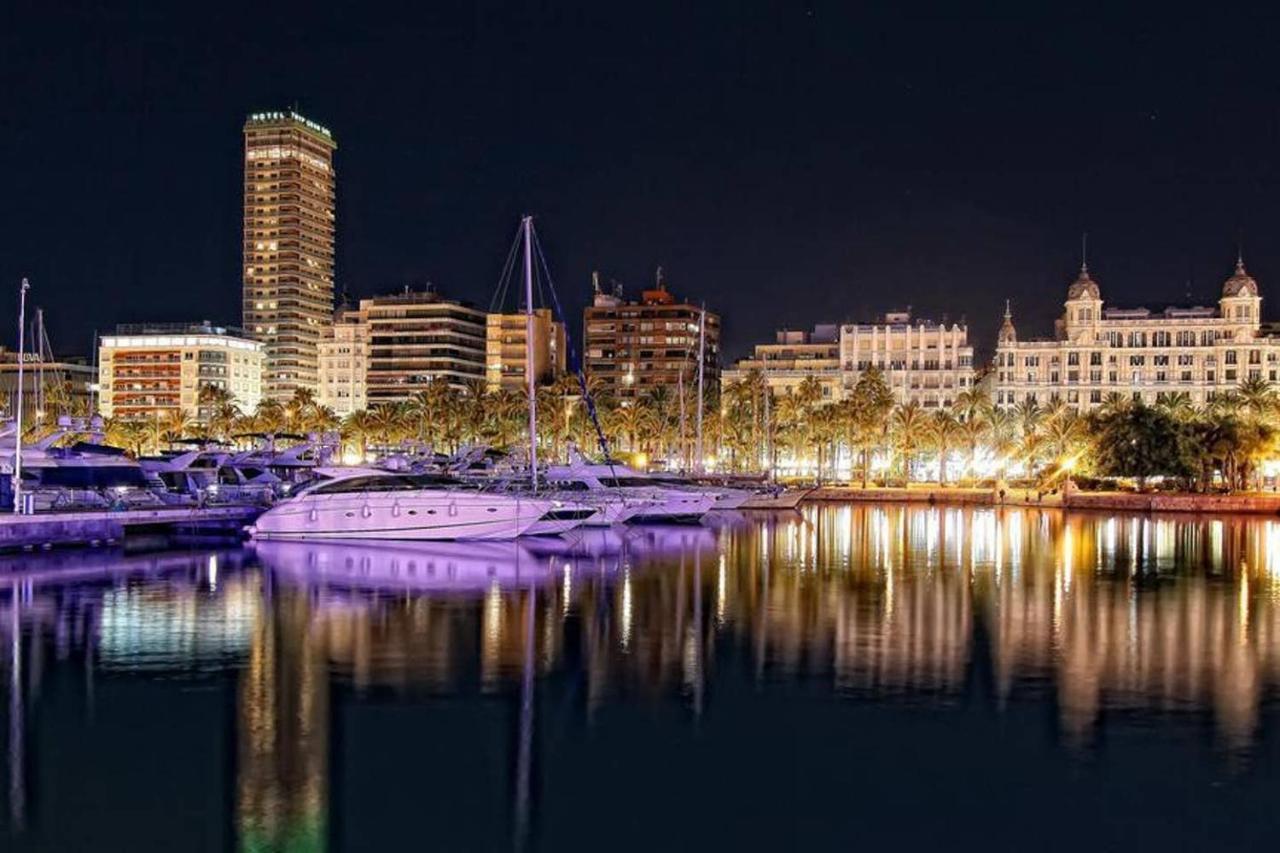 Apartamento Muy Centrico 5 Minutos Playa Alicante Eksteriør billede