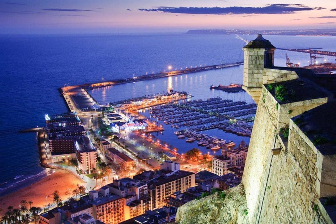 Apartamento Muy Centrico 5 Minutos Playa Alicante Eksteriør billede